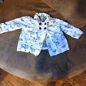 White and black blazer jacket